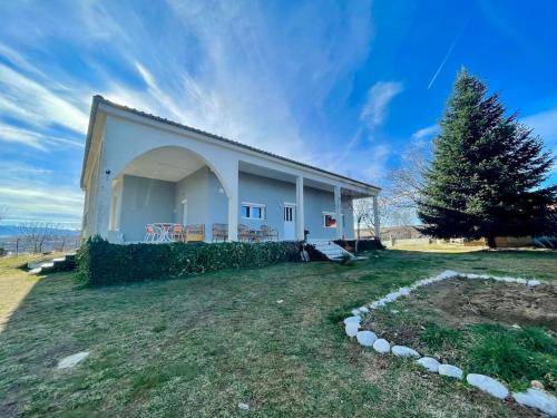 Ampelokipi House | Peaceful cottage with incredible panoramic view