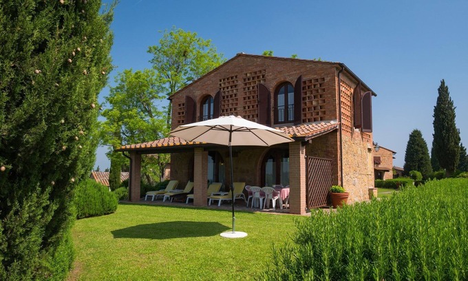 Montaione Apartment | Peaceful Country Escape in Tuscany