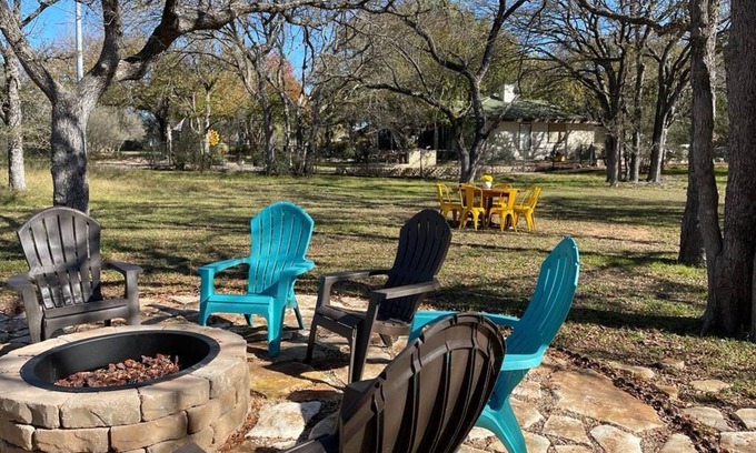 Horseshoe Bay House | Peaceful, family and pet-friendly duplex in a cut-de-sac with abundant wild life