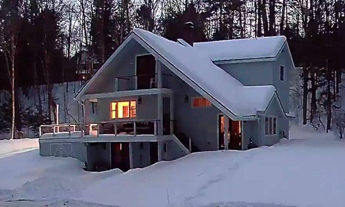 Newfane House | Peaceful riverfront house, dog-friendly, woodstove, decks, bbq, firepit, dock