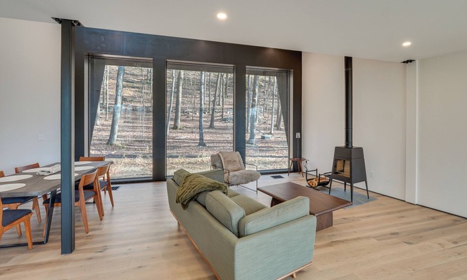 Town of Lloyd House | Peaceful Setting: Modern Home in Highland!