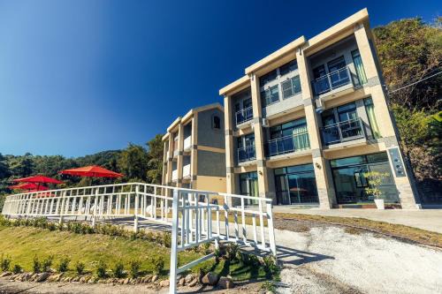 Puli Villa | Peachland