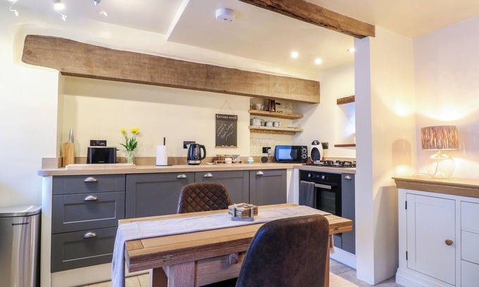 Peak District National Park Cottage | Peak Cottage