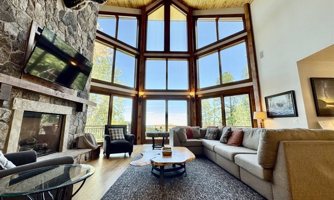 Lead Cabin | Peak1- 6000 sq ft Ski-in/Ski-Out, 5BR, 5.5Baths, Sleeps 22