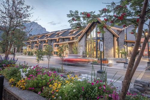 Banff Hotel | Peaks Hotel and Suites