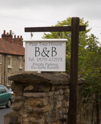 Pickering Bed & Breakfast | Pear Tree House B&B