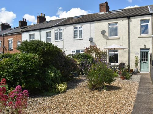 Hinderwell House | Pebble Cottage