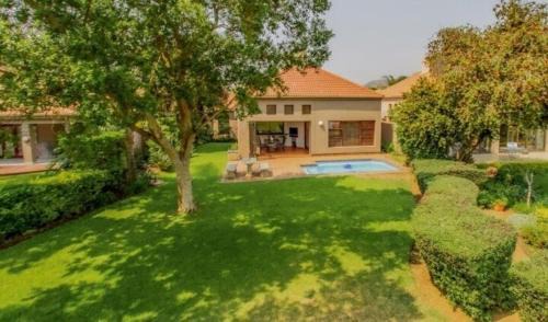 Hartbeespoort House | Pecanwood Haven Hartbeesport Dam