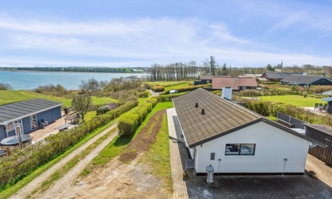 Hurup Thy House | "Peetu" - 200m to the fjord by Interhome