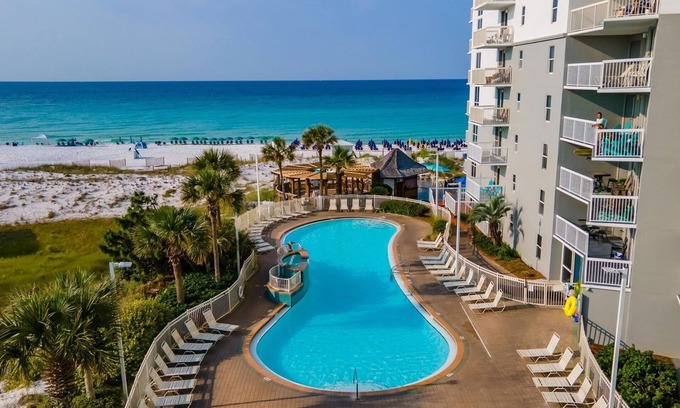 Destin Condo | Pelican Beach 0411 1 Bedroom Condo by Pelican Beach Management