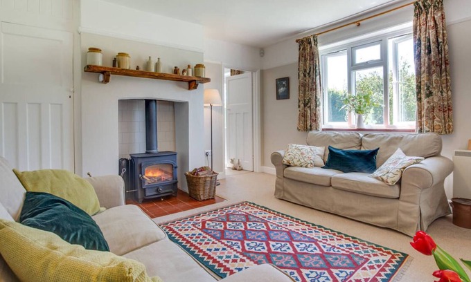 Abbess Roding House | Penhill Cottage in the beautiful Tenterden