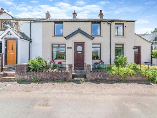 Brampton House | Pennine View