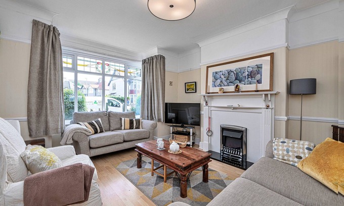 Rhos on Sea House | Penrhyn Avenue