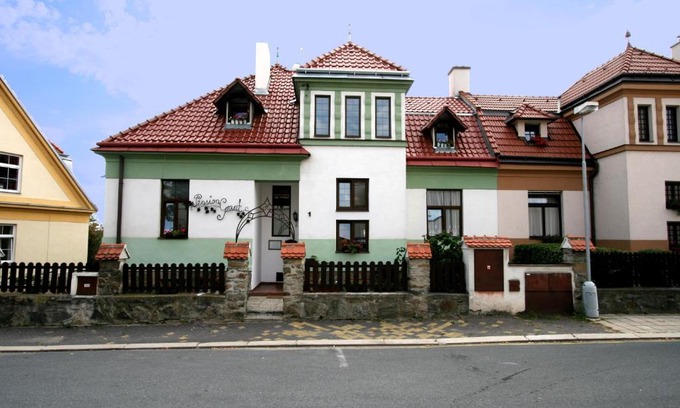 Znojmo Bed & Breakfast | Pension Grant Lux Znojmo