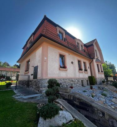 Cesky Krumlov House | Pension Maate