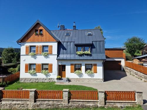Pernink House | Pension MAX