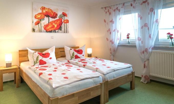 Langenbrettach House | Pension Sleep-In Brettach