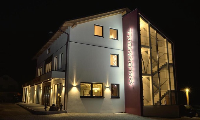 Frauenau Hotel | Pension Waldkristall