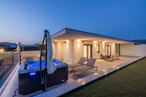 Mejasi Apartment | Penthouse Alure