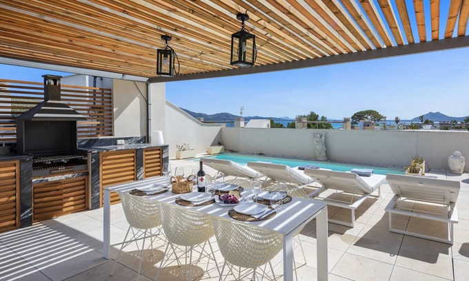 Puerto de Pollensa Apartment | Penthouse Apt Colomer by JS Villas