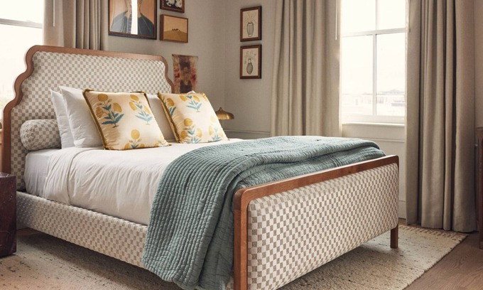 Fishtown Hotel | Penthouse in Iconic Hotel with Skyline Views in Fishtown