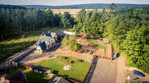 Bila Tremesna House | Penzion Štěrbova vila