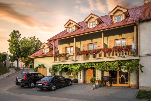 Hustopece House | Penzion a vinařství U Vrbů