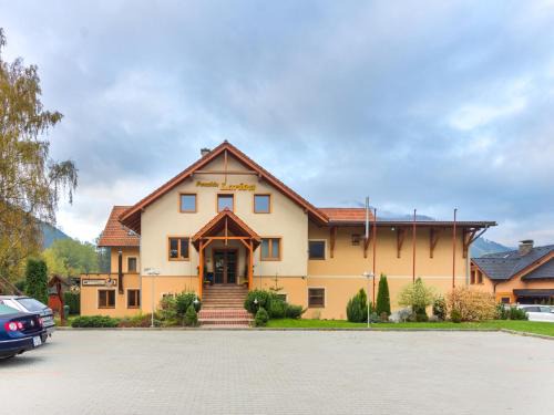 Kralova Lehota House | Penzion Larion
