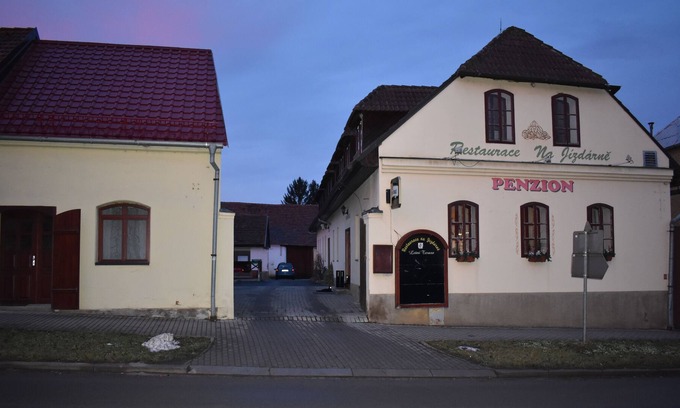 Stary Plzenec House | Penzion Na Jízdarne Starý Plzenec- Plzen - Room 9
