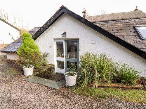 Lakeside House | Peony Cottage