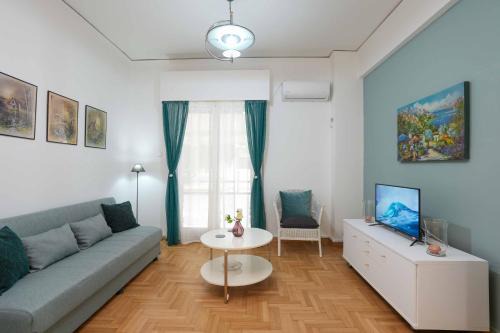 Ano Patisia Apartment | Peppy's house