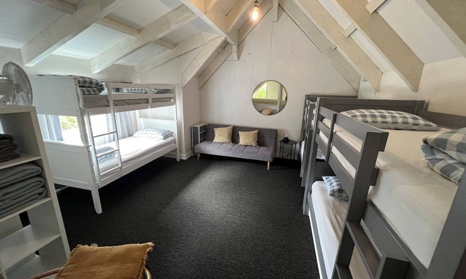 Paihia House | Perfect for a big family holiday – two homes on one spacious property!