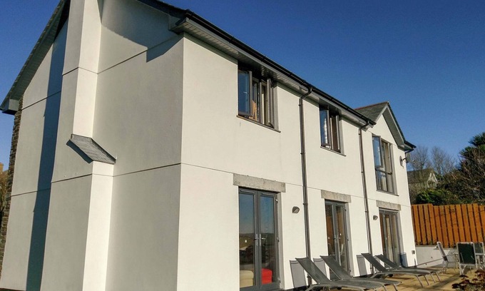 Marhamchurch Cottage | Perfect for families wanting to holiday together.