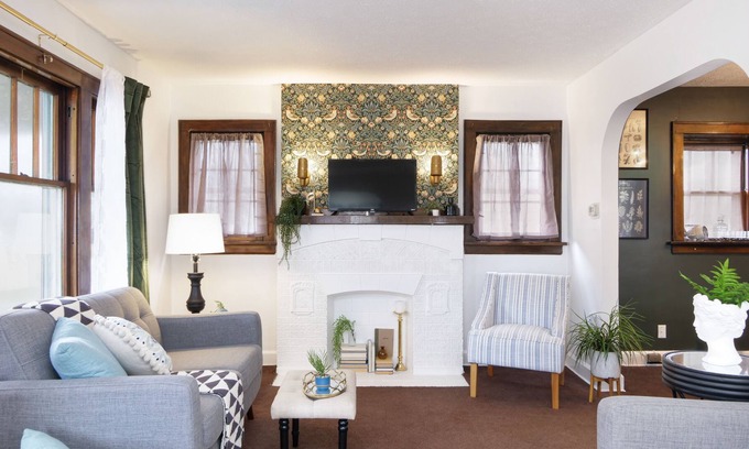 Northside House | Perfect Getaway in Akron