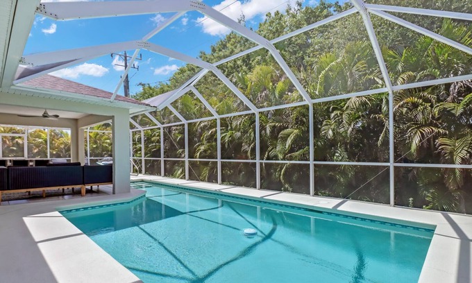 Bonita Springs House | Perfect getaway house in famous Bonita Springs, FL