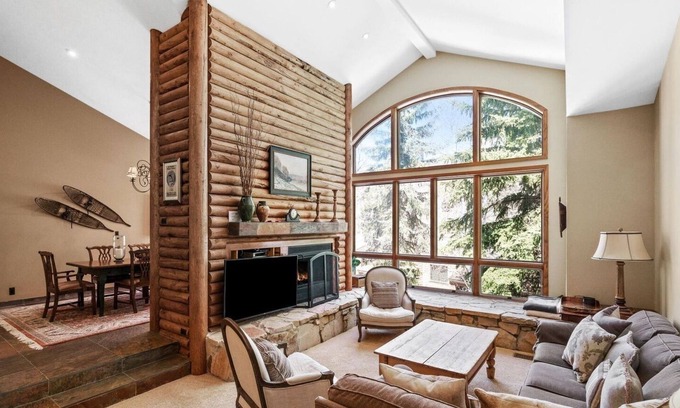Deer Valley House | Perfect location for your ski vacation! Walk to PC Main Street or Deer Valley!
