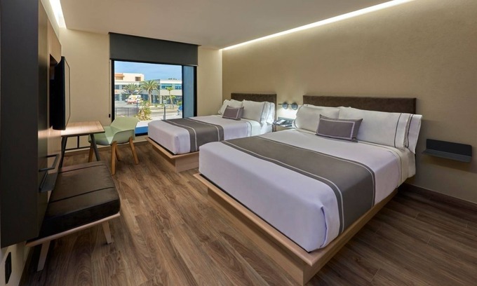 Marina Mazatlan Hotel | Perfect Location – Modern Room Near Local Attractions