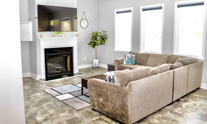 Greenville House | Perfect Private Getaway by ECU & Uptown Greenville