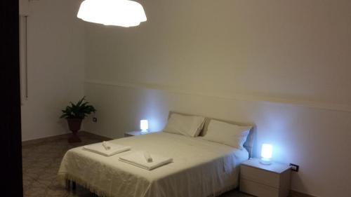 Solarino House | Peri Peri Holiday Home - Siracusa