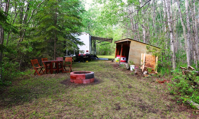 Central Alberta House | Pet and Cannabis Friendly Holiday Trailer surrounded by 35 acres of forest.