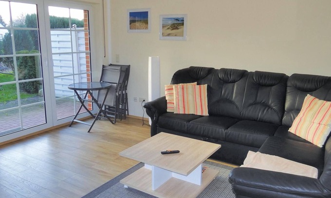 Gollwitz Apartment | Pet friendly apartment