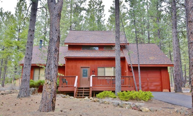 Overlook Park House | Pet Friendly 8 Leisure Home