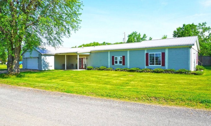 Keene House | Pet Friendly and Close to Local Favorites