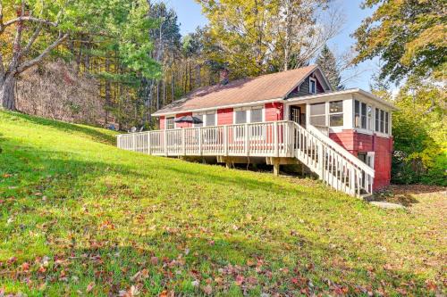 Grand Gorge House | Pet-Friendly Catskills Retreat Fire Pit and Deck!