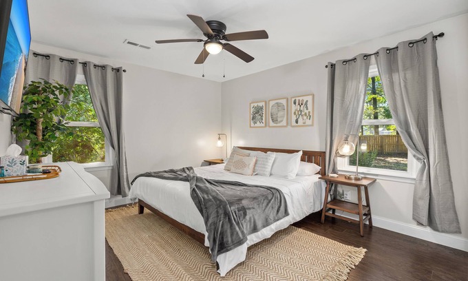 North Charleston House | Pet friendly Home in Charleston, beautiful intentional decor, Close to All