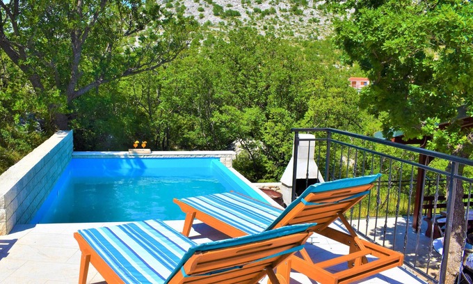 Senj House | Pet friendly home in Sveti Juraj