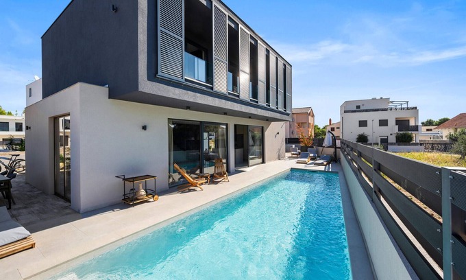 Srima House | Pet friendly home in Vodice with sauna