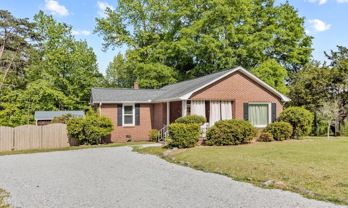 Greenville - Spartanburg House | Pet-Friendly Retreat: Porch, Fire Pit, Workspace