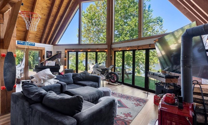 Newtonville Cabin | Pet-Friendly Vacation Rental w/Lake Access