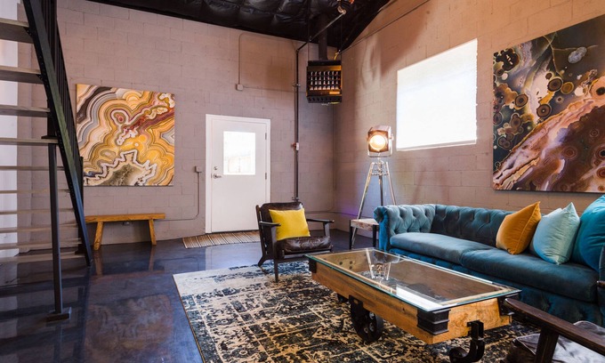 Petaluma House | Petaluma Warehouse Loft